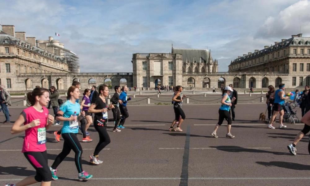 Στις 17 Οκτωβρίου 2021 ο διεθνής Μαραθώνιος στο Παρίσι